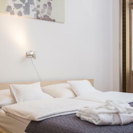 Apartament Avanti Krasków Εξωτερικό φωτογραφία