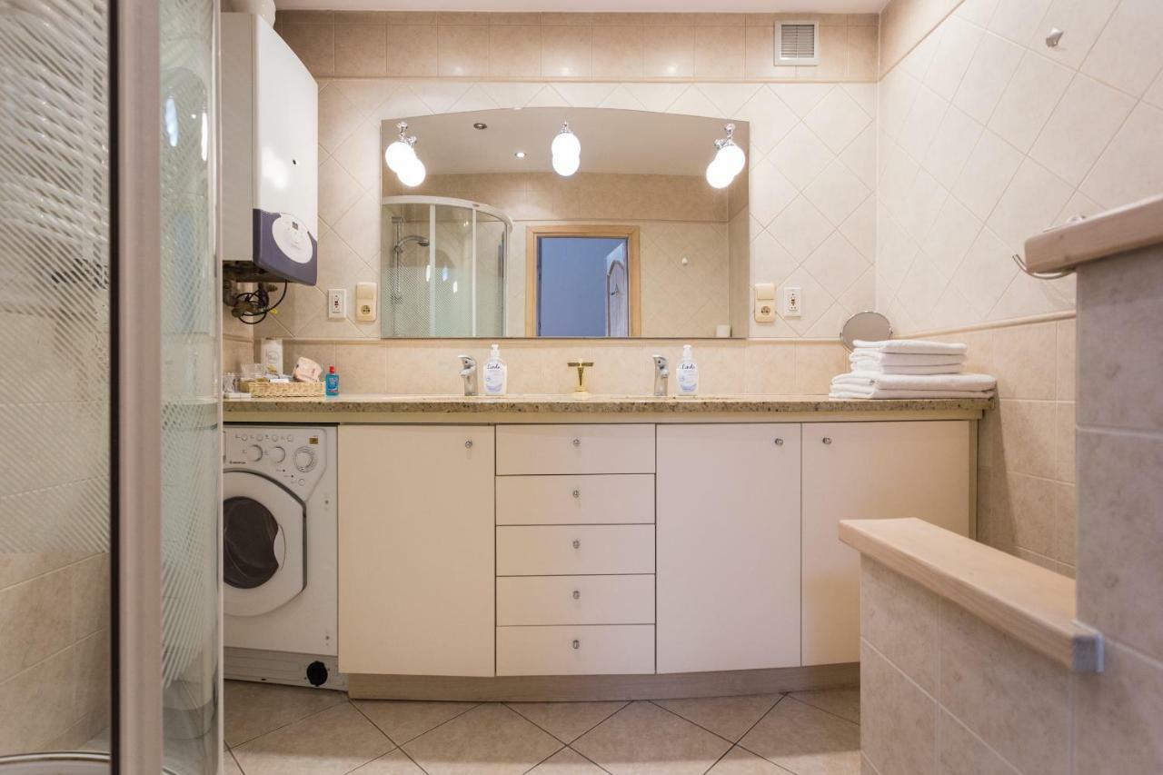 Apartament Avanti Krasków Εξωτερικό φωτογραφία